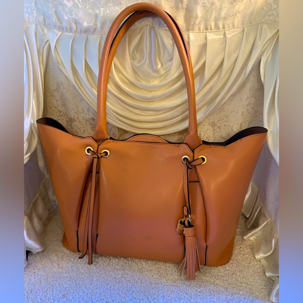 LONDON FOG AUTHENTIC PURSE